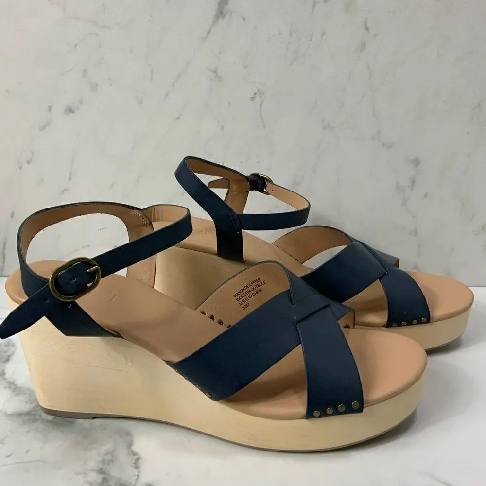 LOFT Wooden wedge heel sandals